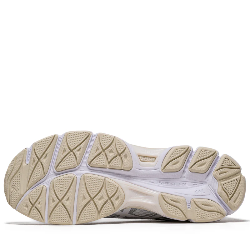 Asics Gel-Cumulus 16 - White/White - Image 6