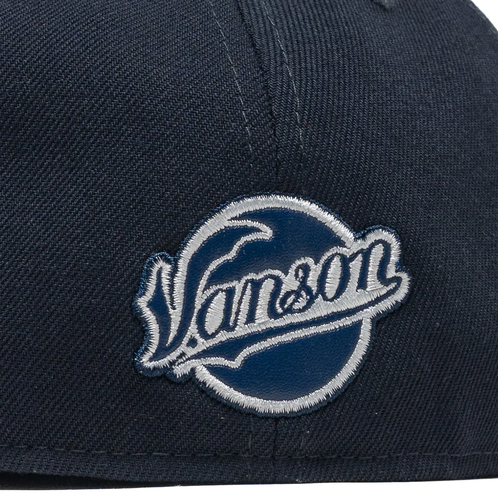 New Era x Vanson Leathers New York Yankees 59FIFTY Fitted - Navy - Image 8