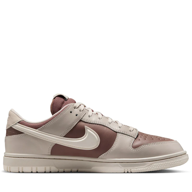 Nike Dunk Low Gore-Tex - Light Bone/Mink Brown - Image 3
