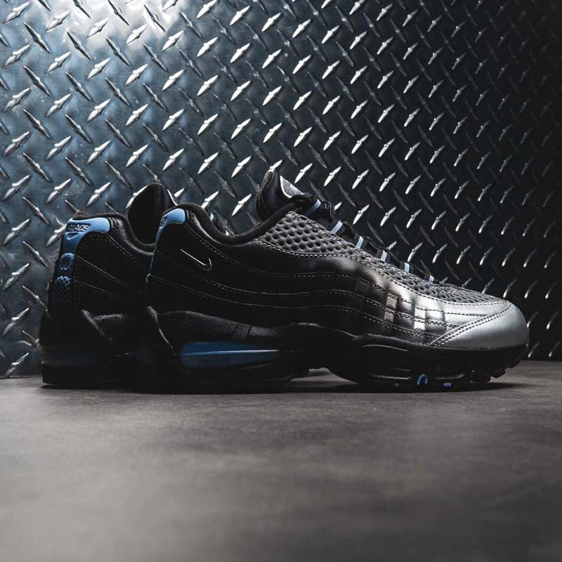 Palace x Nike Air Max 95 OG - Metallic Silver/Aluminum - Image 8